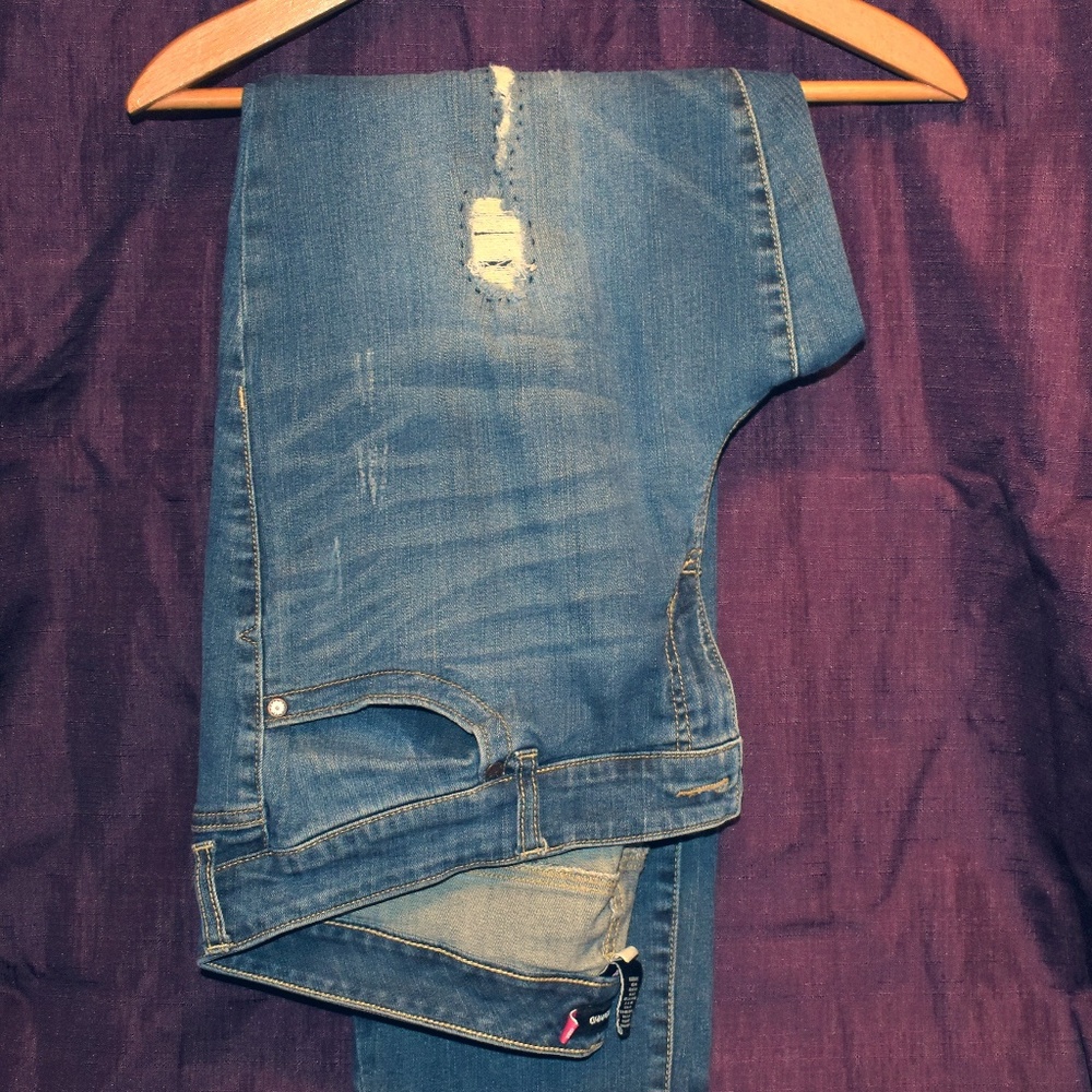 Torrid Distressed boyfriend jean Sz 20
